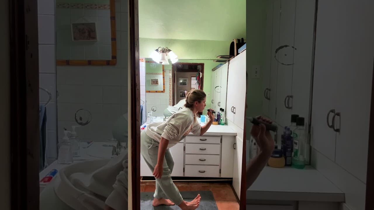 1.5 min stretch routine WHILE brushing your teeth?!  🦷😂🦷