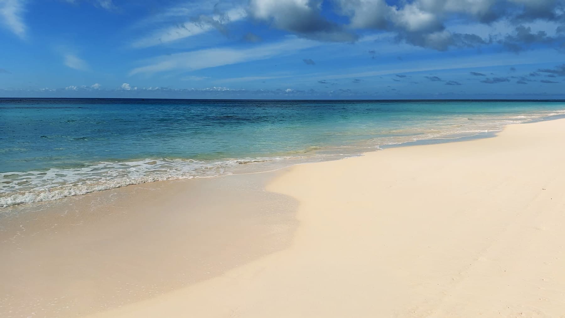 Elbow Beach in Bermuda